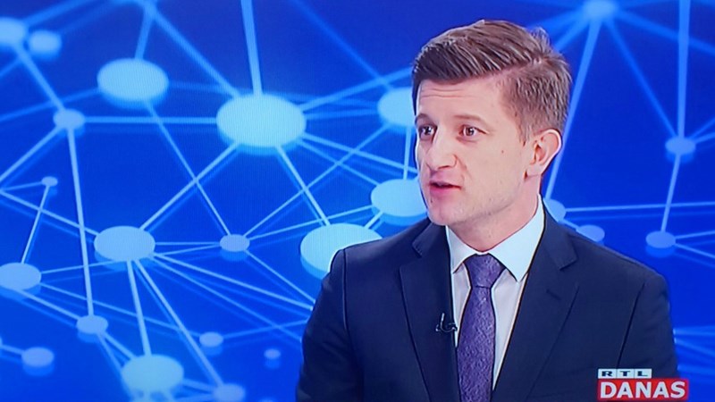 Ministar financija Marić: 413 tisuća radnika u prosincu dobilo 1,5 milijardi kuna božićnica i bonusa